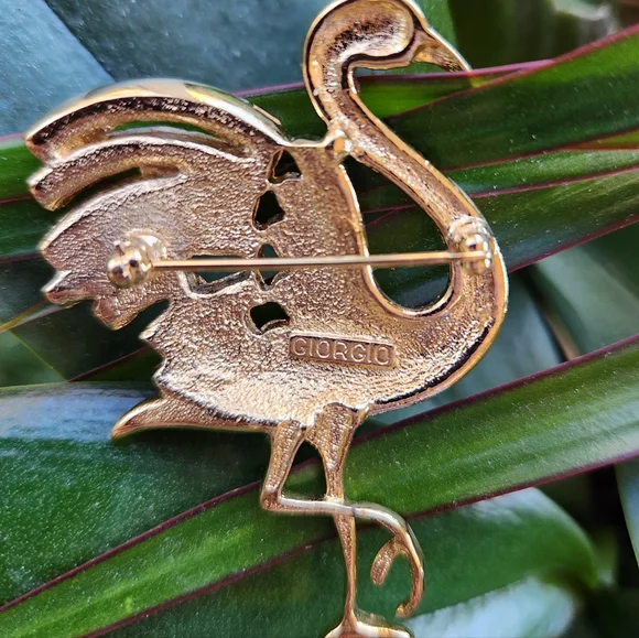 Vtg GIORGIO Flamingo Glitzy Barbie Gems PINK Rhinestones GOLD Marked Brooch NWOT - Picture 5 of 12